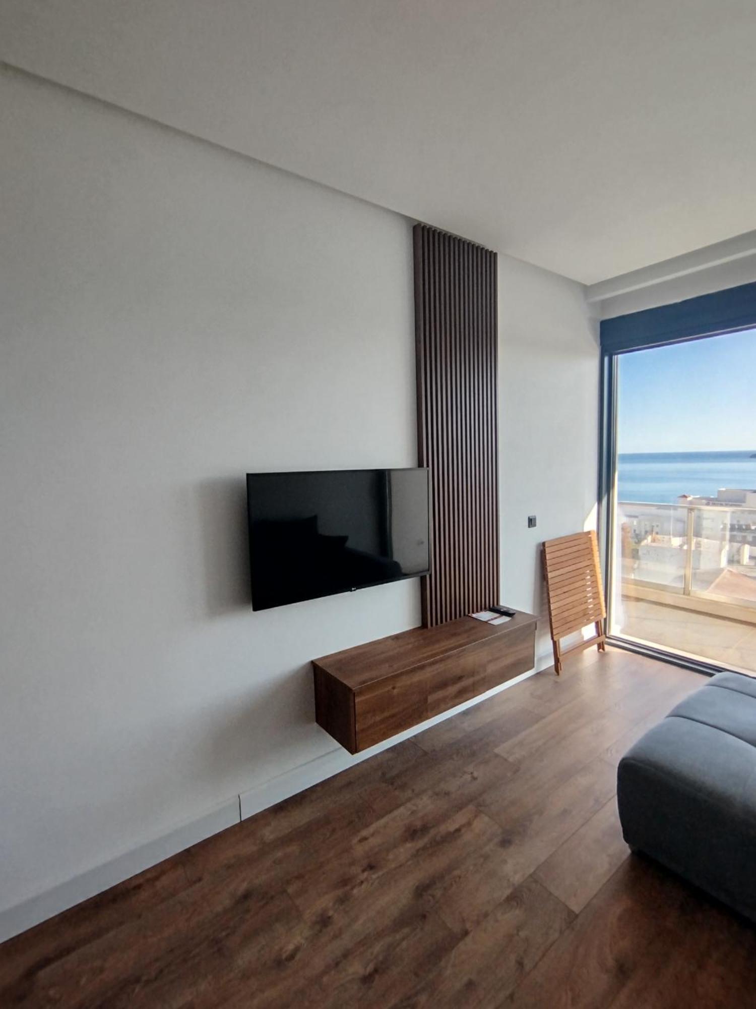 Elia - Great One Bedroom With Pool And Seaview Budva