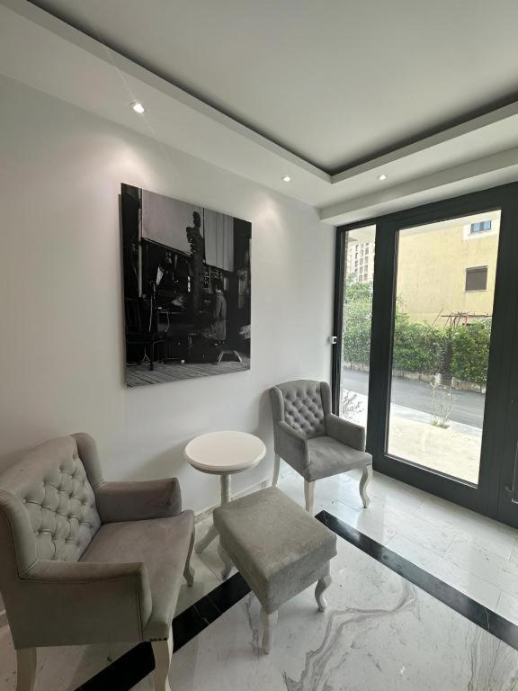 Apartment Elia - Great One Bedroom With Pool And Seaview Budva