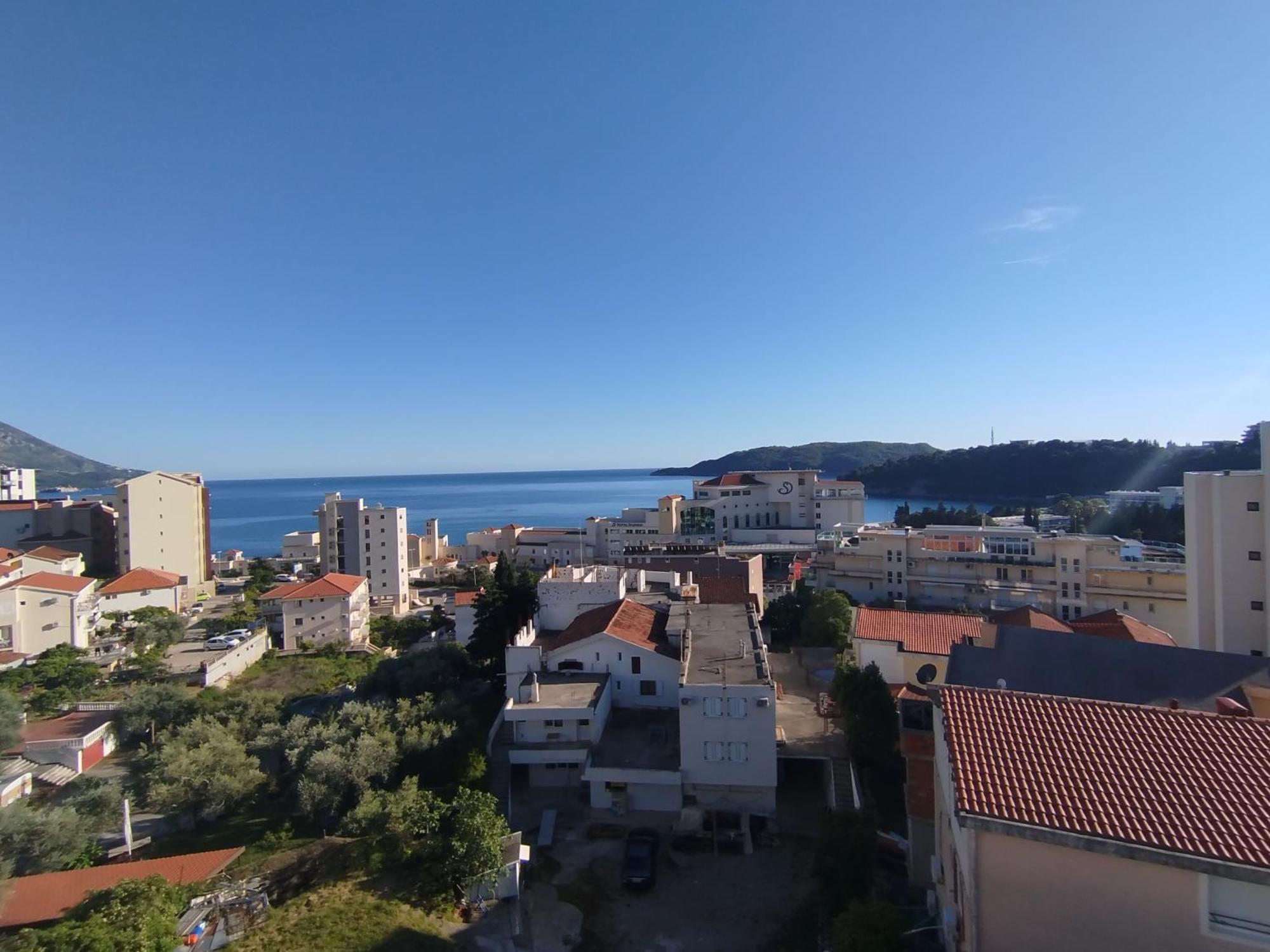 Apartment Elia - Great One Bedroom With Pool And Seaview